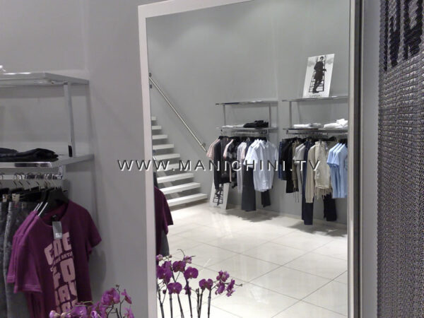 shop-furniture-wall-shelves-014